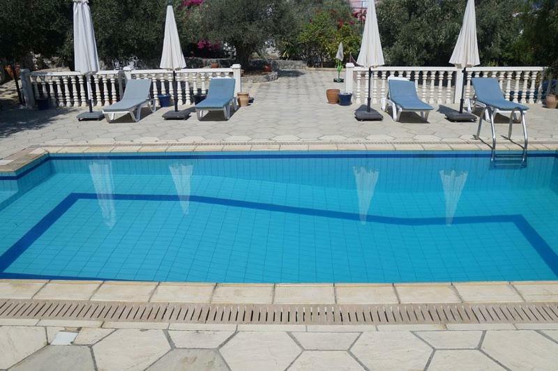 Villa Layla كيرينيا المظهر الخارجي الصورة